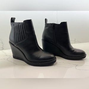 Zodiac Boots